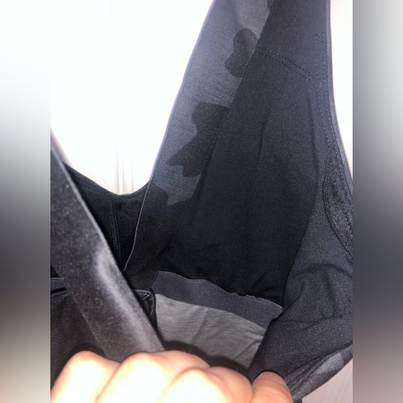 PrAna Layna bra tank (S) - Picture 4 of 7